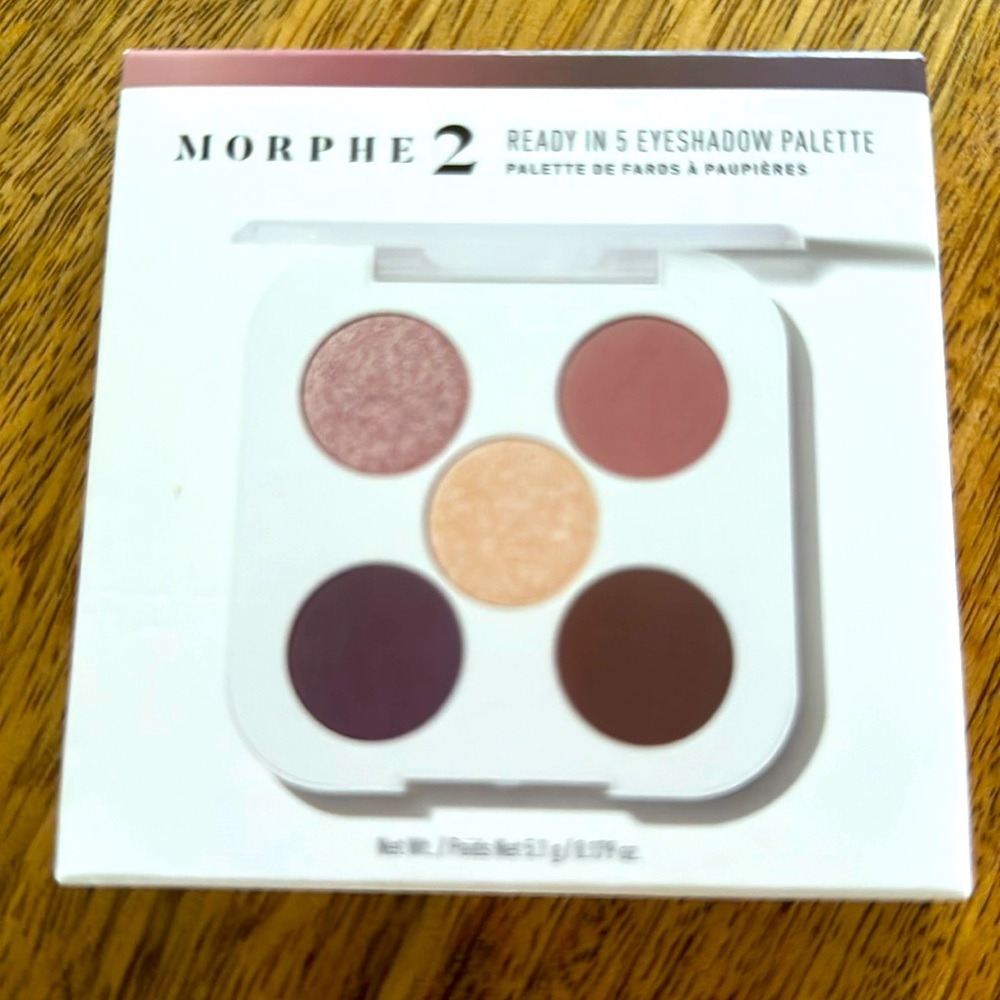 NIB morphe eyeshadow palette